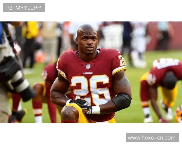 多伦多与华盛顿激战正酣比分悬念不断引发球迷热议 多伦多与华盛顿激战正酣比分悬念不断引发球迷热议