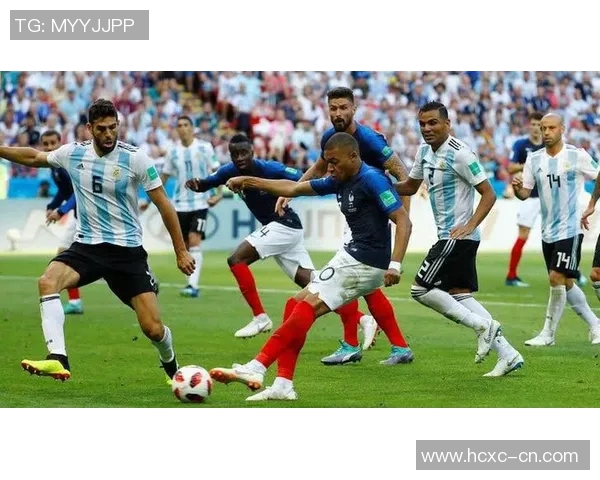 恩德里克的足球之路:从青涩少年到未来巨星的成长历程 恩德里克的足球之路:从青涩少年到未来巨星的成长历程