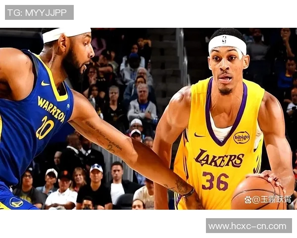 热火与湖人对决莫里斯表现抢眼引发球迷热议